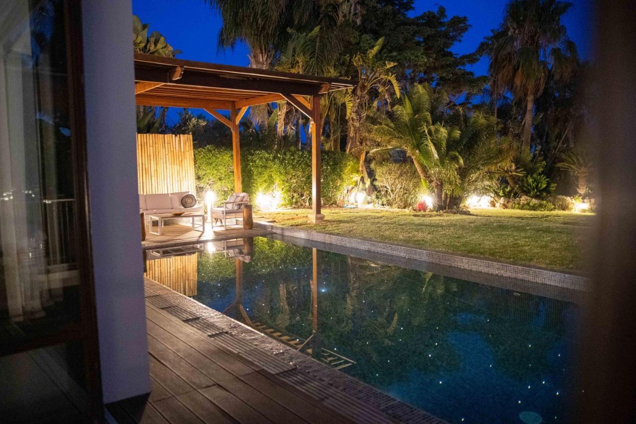 Balinese Vila Agia Napa Exterior foto